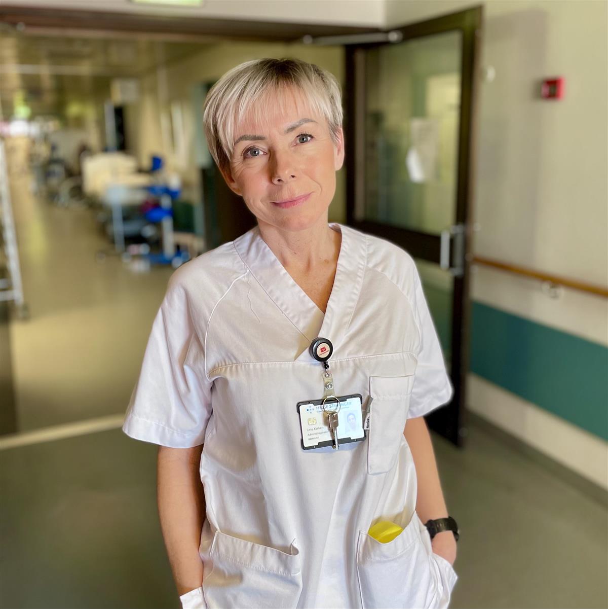 Portrettbilde av Lena Karlsen ved SUS - Klikk for stort bilde